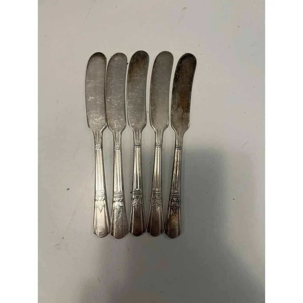 Vintage 1930s Court Silver Plate Butter Spreader Knives - Set‎ of 5